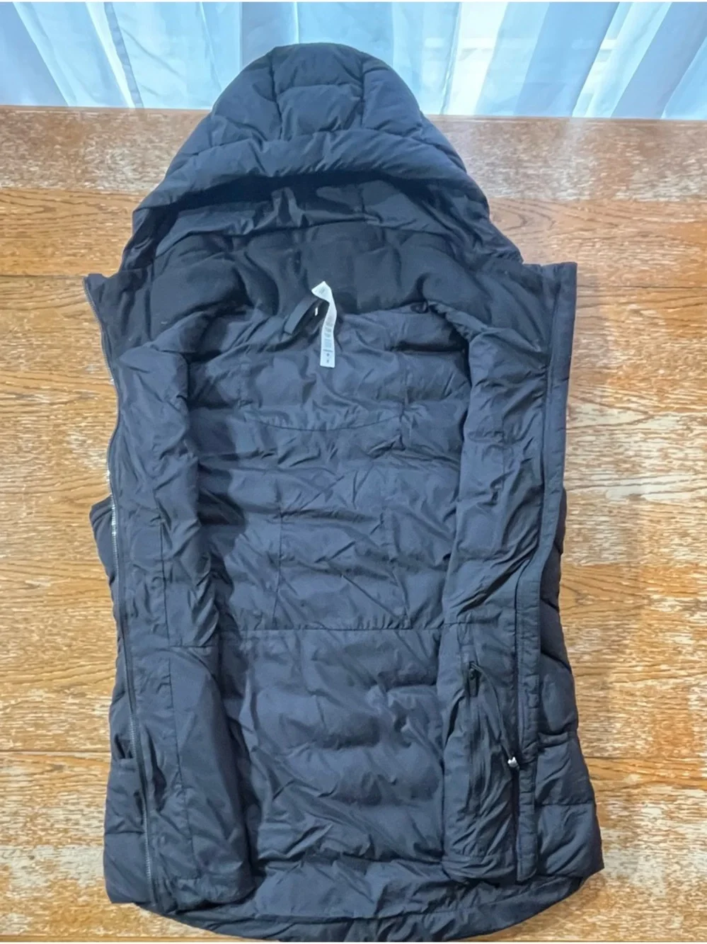 Lululemon Pack It Down Black Vest Size 8 - Picture 3 of 8